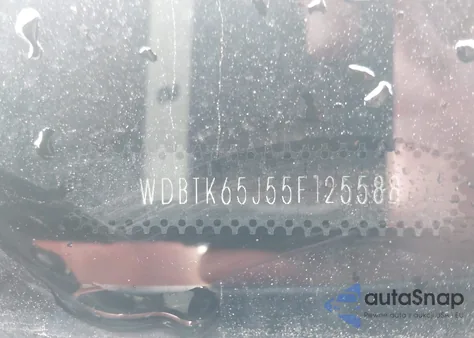 2005 Mercedes-Benz Clk 320 из США, поврежденный, VIN WDBTK65J55F125588